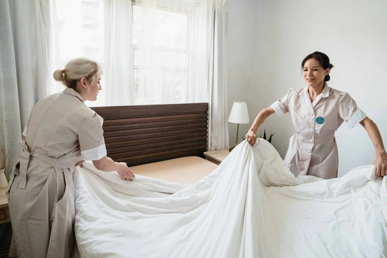 nettoyage d'une chambre d'hôtel